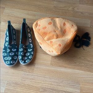 Women's Green Bay Packer Shoes and Cheesehead Hat